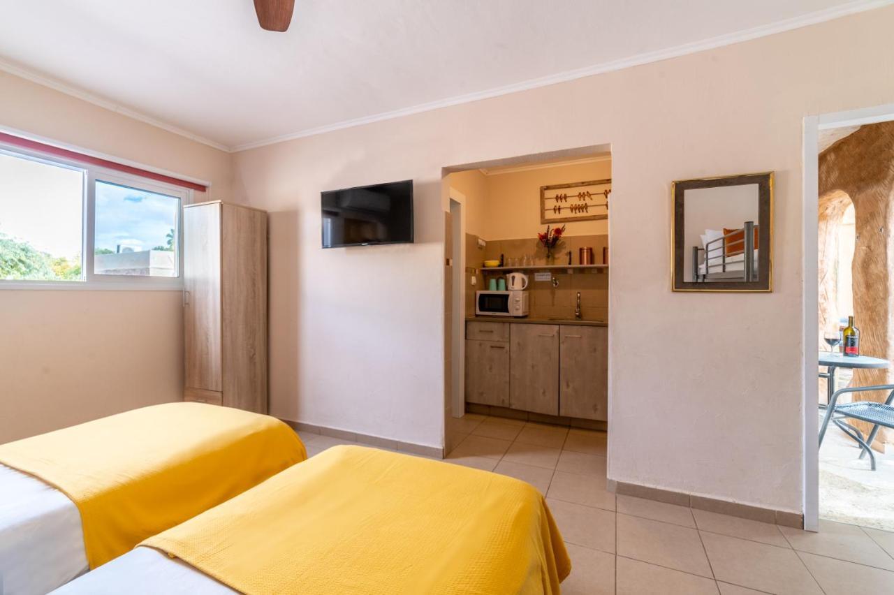 Lotan Desert Travel Hotel Nahal Ya'alon Exteriér fotografie